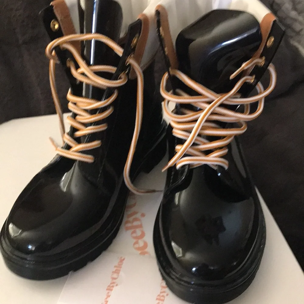 See By Chloe black patent leather rain boots New in box - Picture 5 of 9